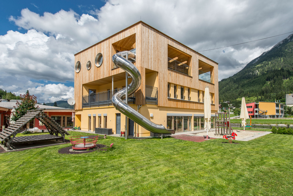 atlantics stainless steel slides daycare centre house the generationen achenkirch evacuation tunnel 137628