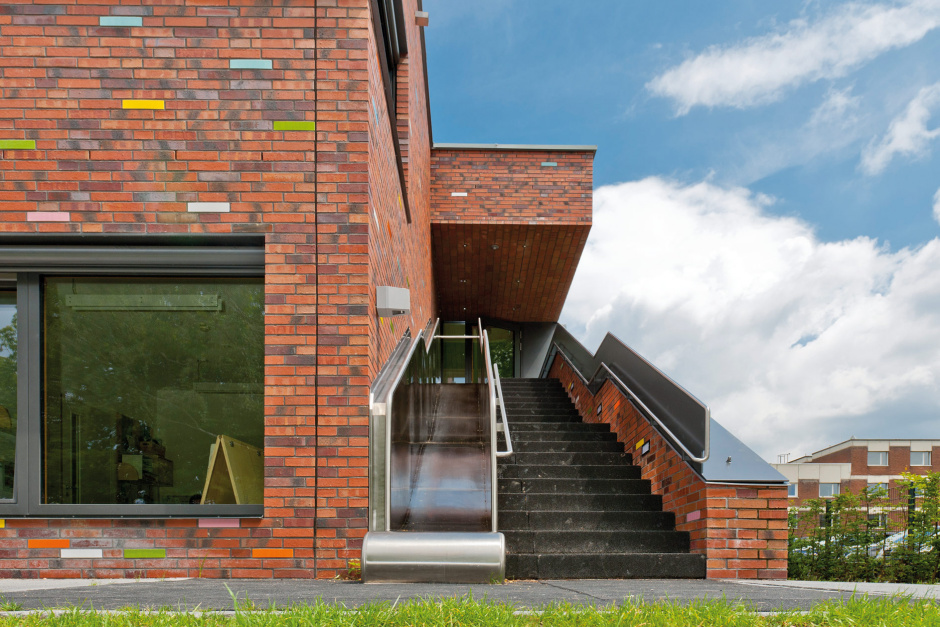 atlantics stainless steel slides daycare centre muenster northrhein westfalen box box 117247