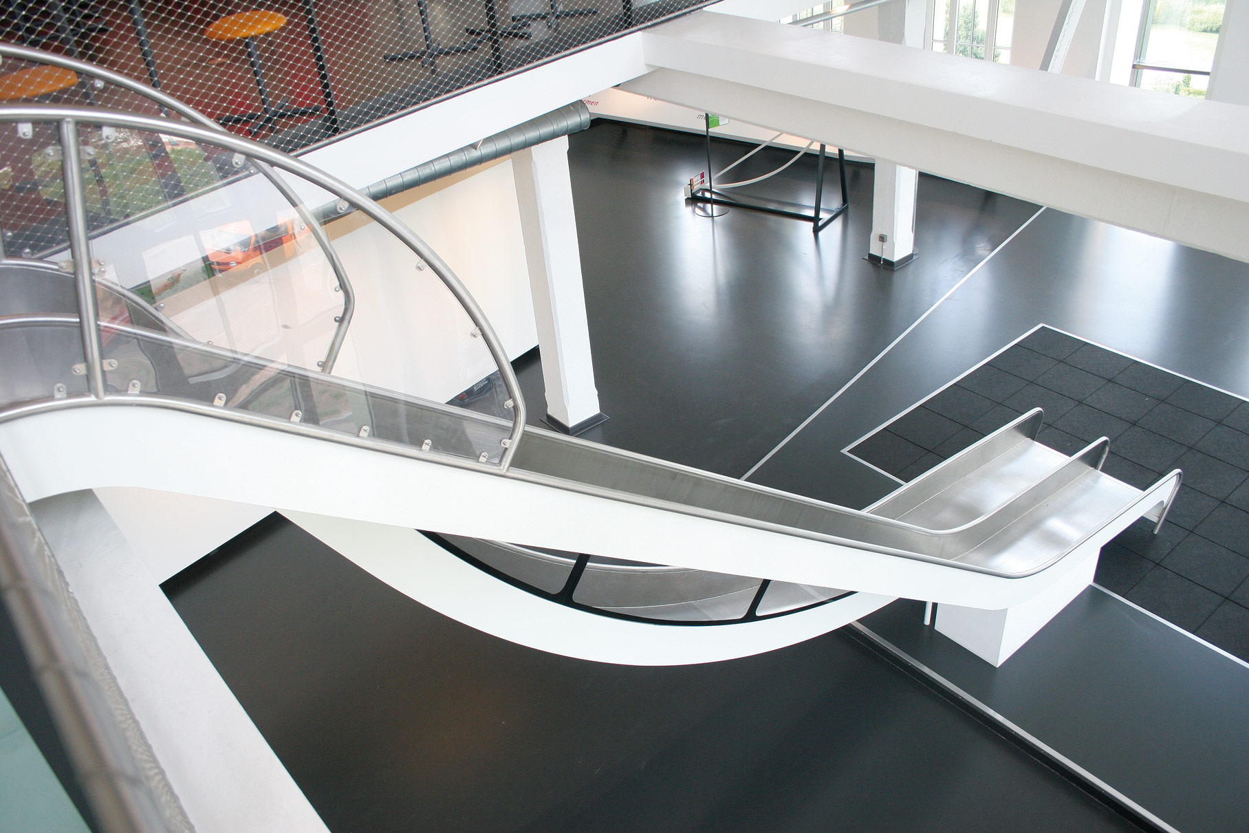 atlantics stainless steel slides dynamikum pirmasens rheinland pfalz office indoor 076407 Pirmasens 66954 3