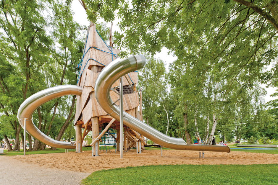 organic creatures atlantics stainless steel slides landesgartenschau bamberg bayern spielplatz tunnel 117258
