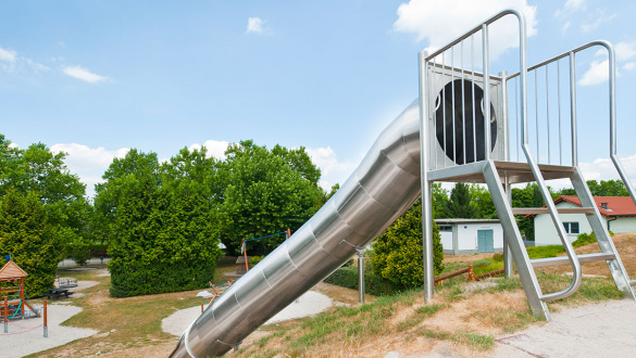 atlantics slopeslides Podest playground Neckarstrasse Eggenstein Leopoldshafen 2