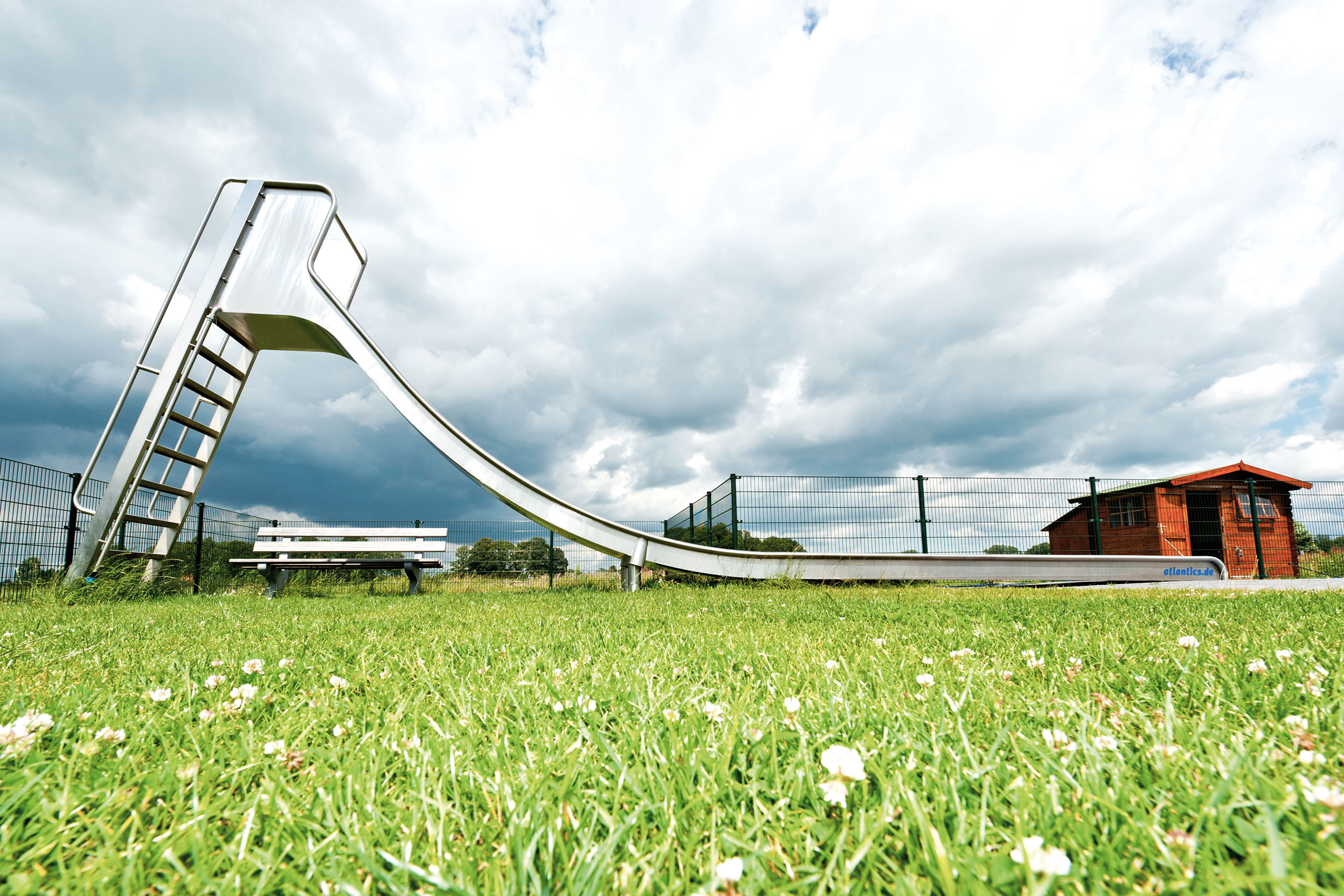 atlantics Edelstahlrutsche im MegePret Lievelde in den Niederlanden