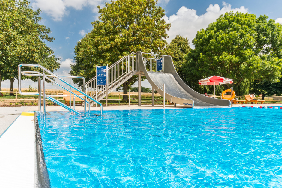 atlantics_edelstahlrutschen_freibad_aub-bayern-_kastenwasser_kastenwasser_157971