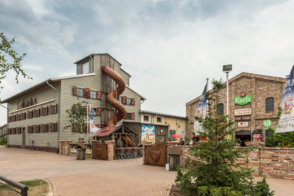 atlantics rostfri rutschkana i Karls Erlebnis-Dorf Elstal i Brandenburg, rörrutschkana, spiralrutschkana, tunnelrutschkana