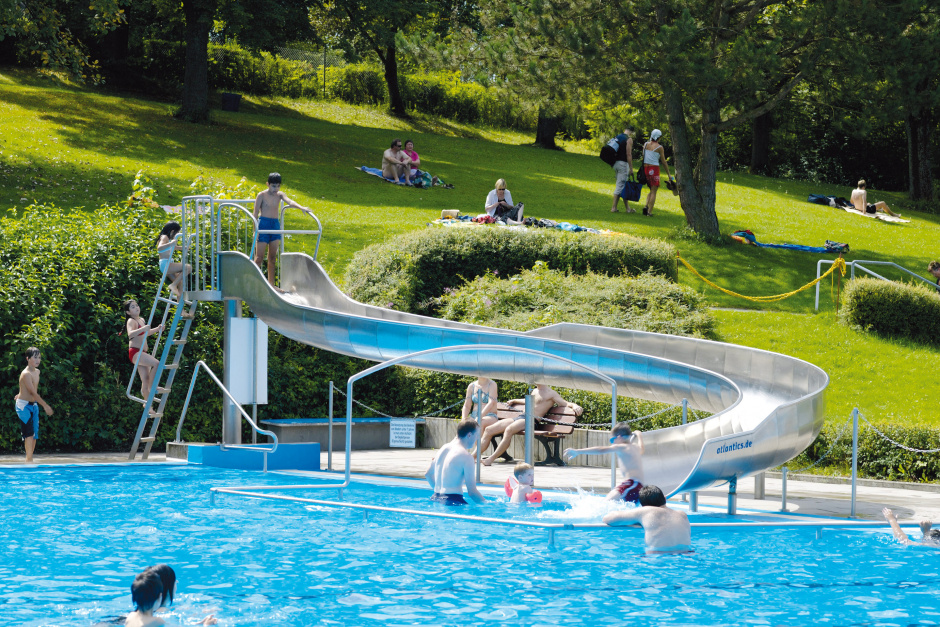 atlantics_edelstahlrutschen_freibad_gaertringen-baden-wuerttemberg-_pool_086693