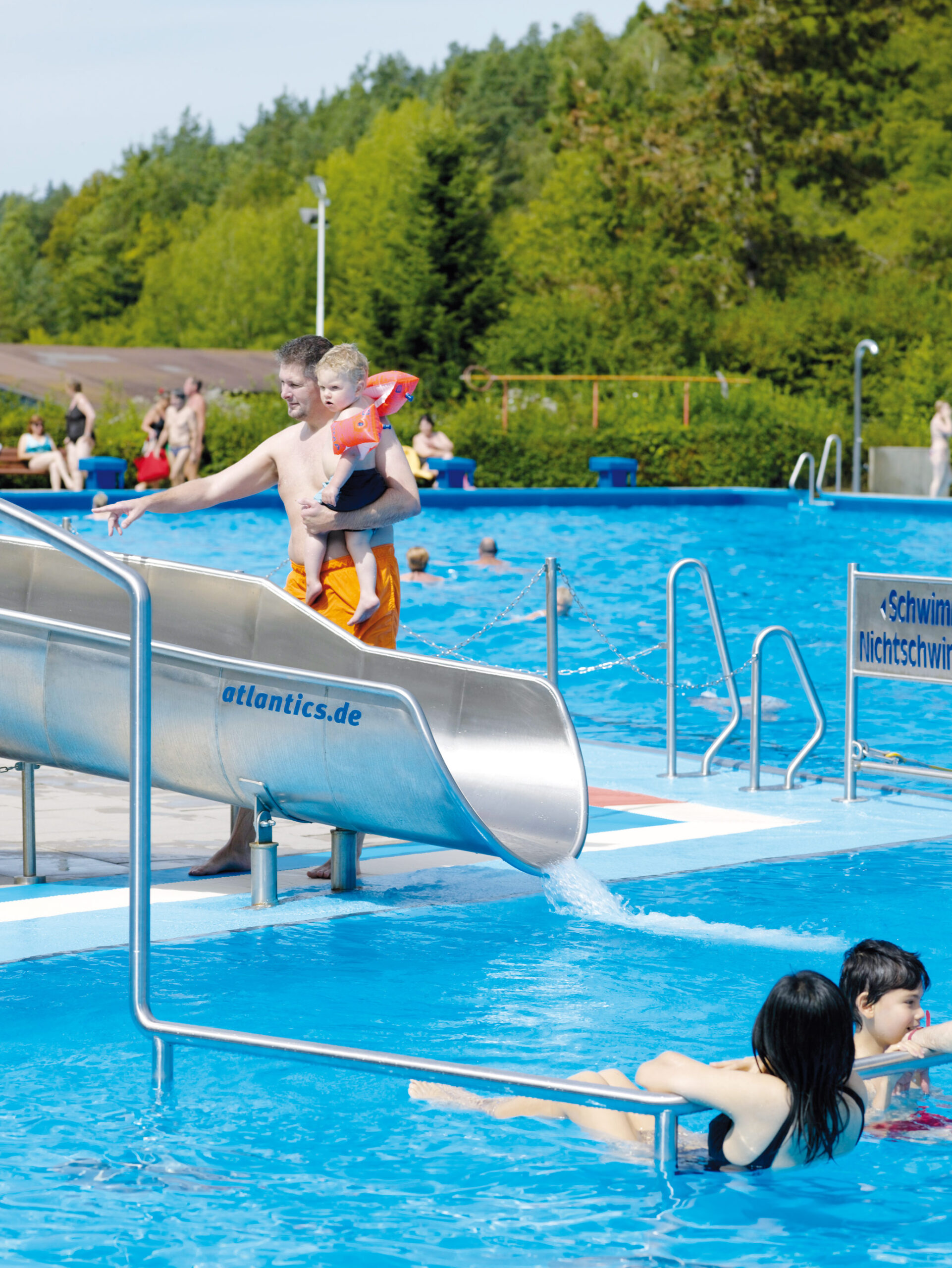 atlantics_edelstahlrutschen_freibad_gaertringen-baden-wuerttemberg-_pool_086693