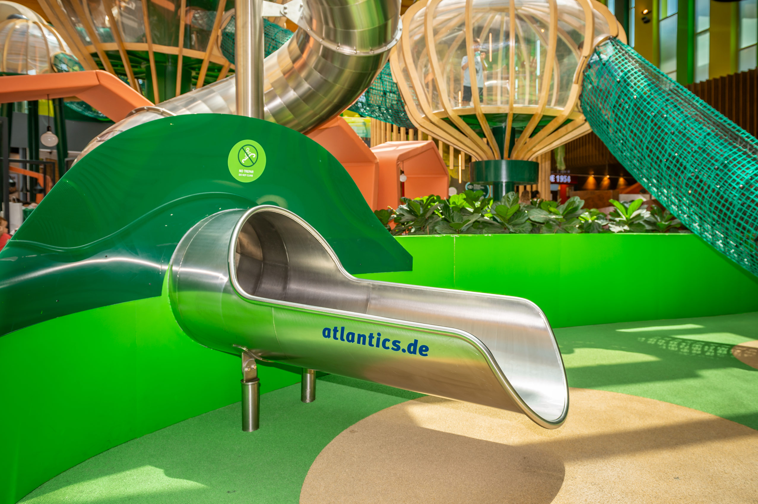 atlantics_edelstahlrutschen_centro-comercial-gran-casa_indoor_roehre_178353