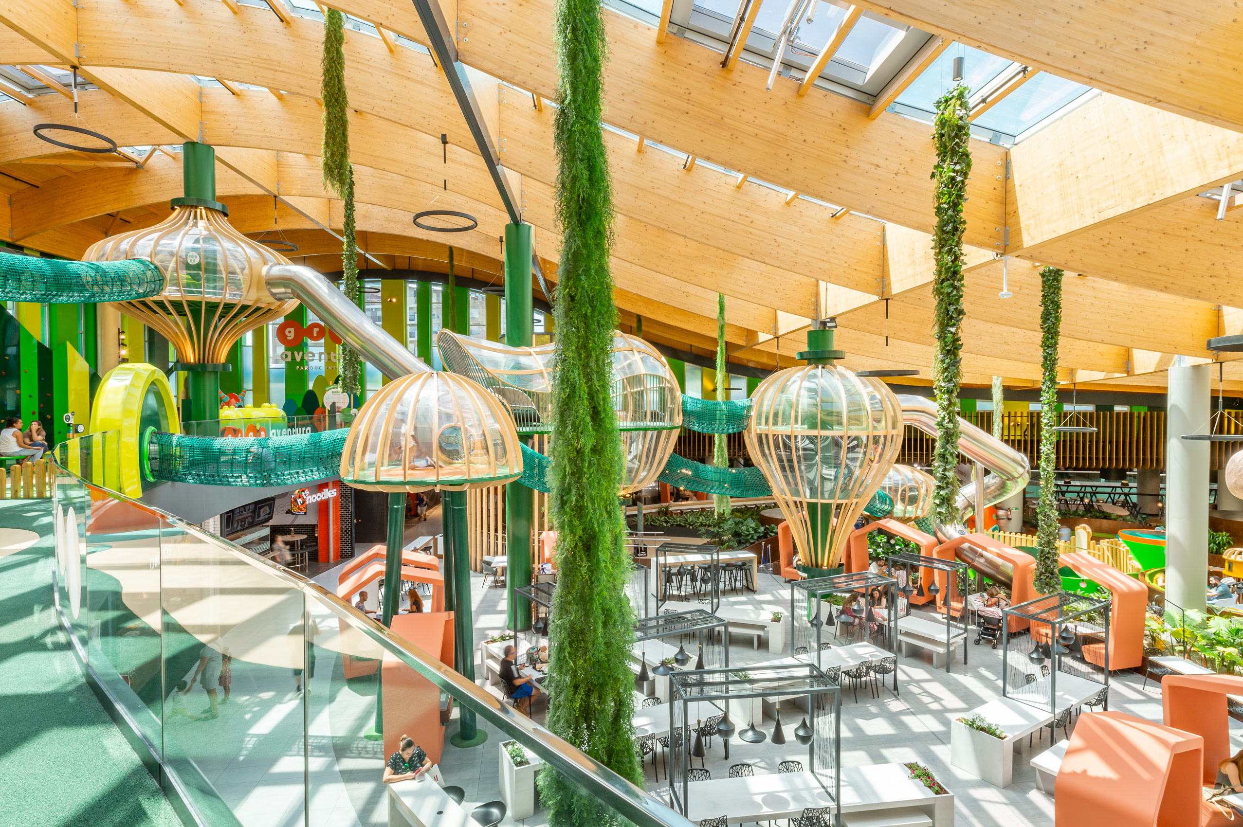 atlantics_edelstahlrutschen_centro-comercial-gran-casa_trocken_indoor_178353