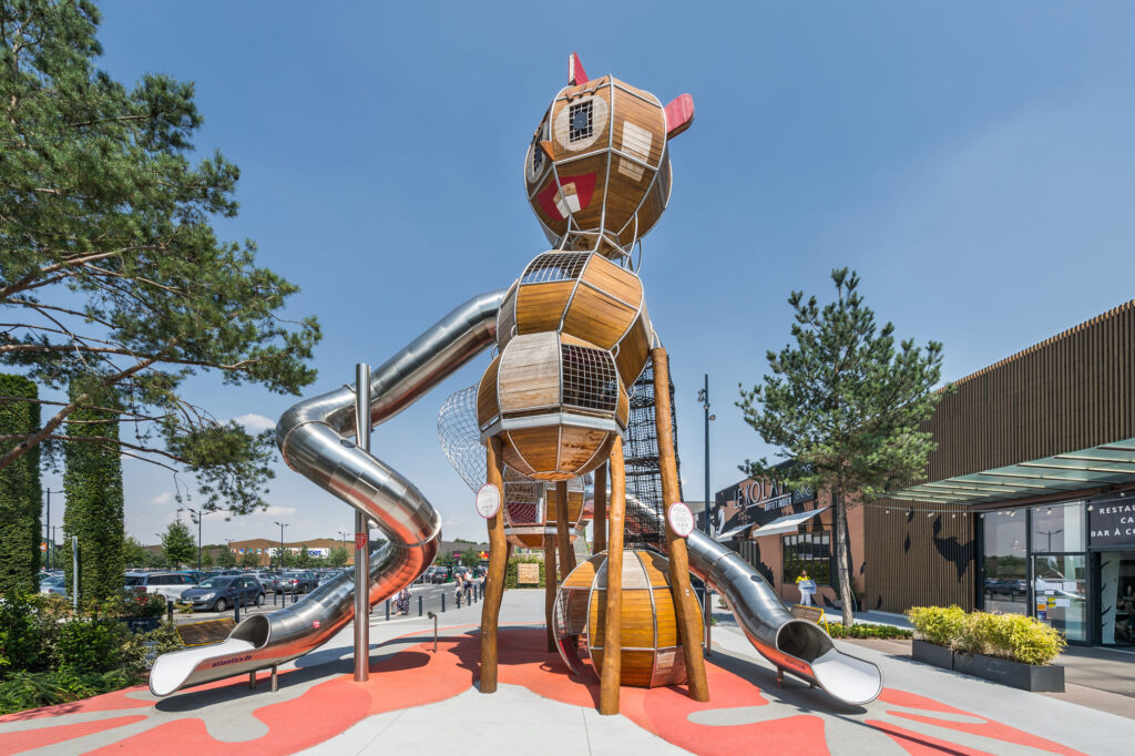atlantics rostfria rutschkanor i Shopping Promenade Coeur Picardie Amiens i Frankrike