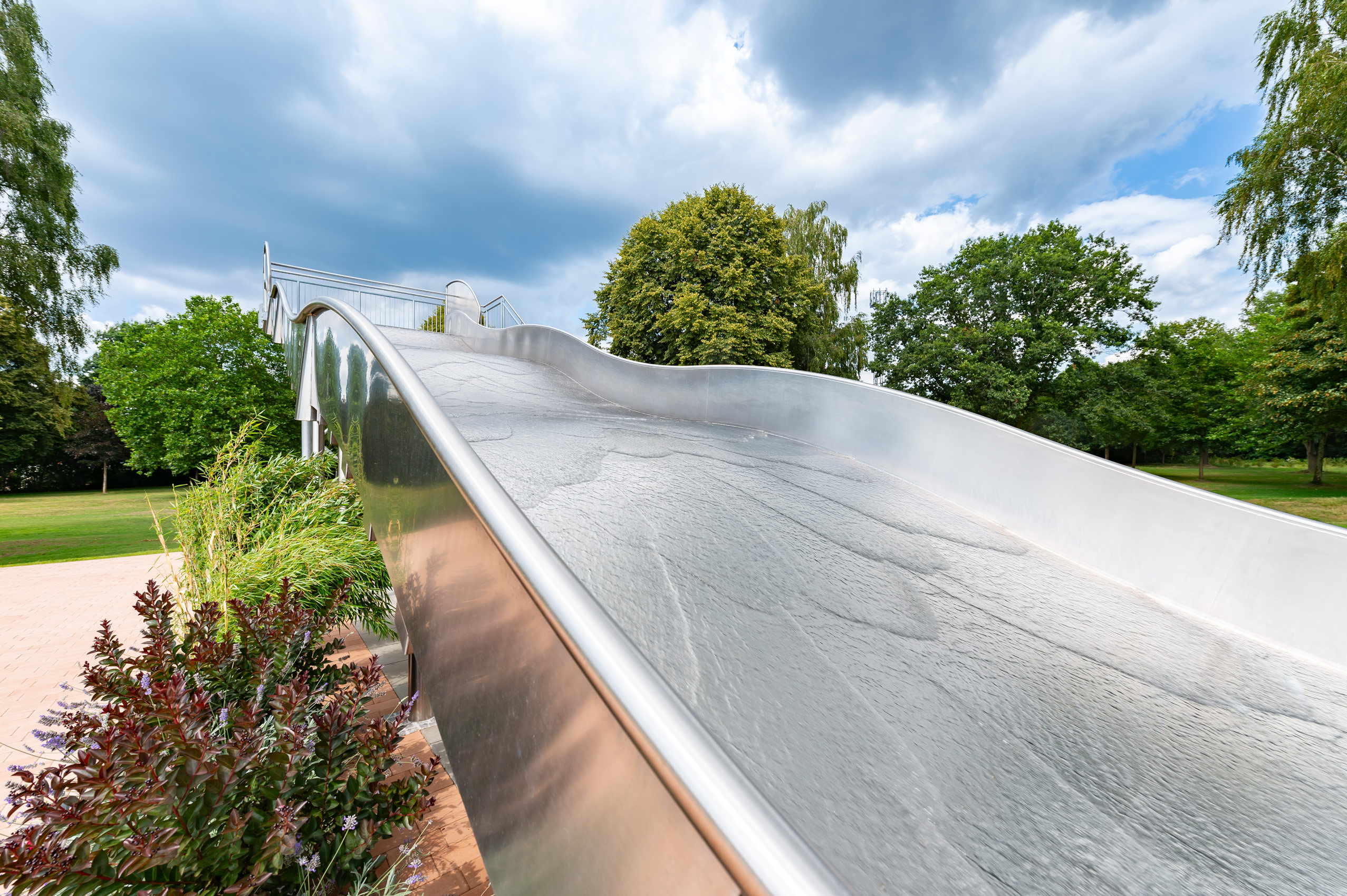 atlantics_edelstahlrutschen_er-freibad_achim-niedersachsen-_breitwellen_kastenwasser_188425_DSC5673