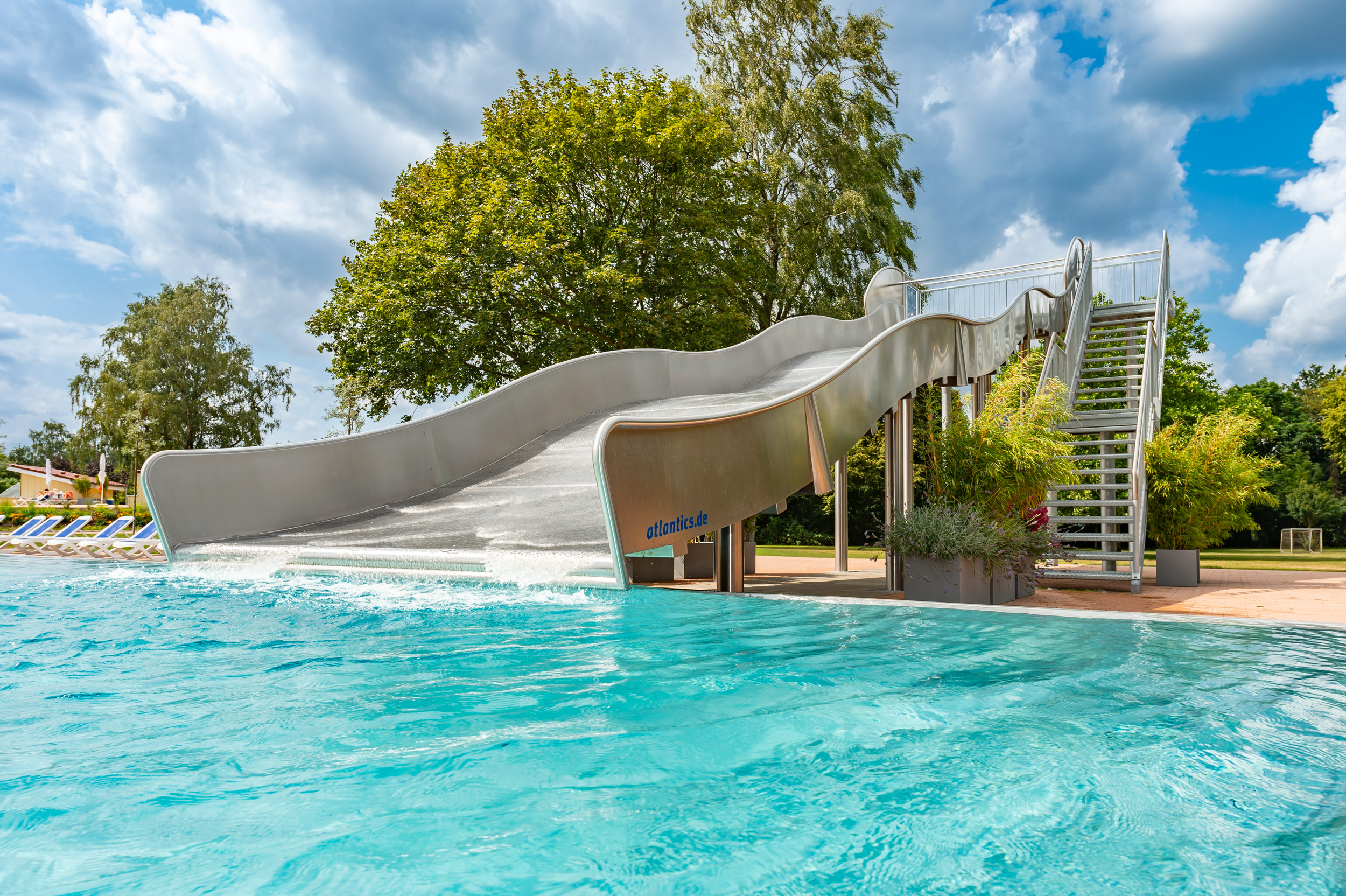 atlantics_edelstahlrutschen_er-freibad_achim-niedersachsen-_kasten_kastenwasser_188425_DSC5585