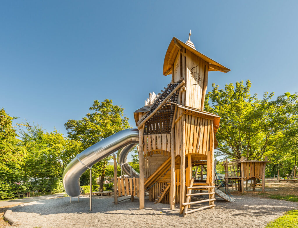 atlantics rostfria rutschkanor Campingplats Wirthshof i Markdorf, lekplatsrutschkana