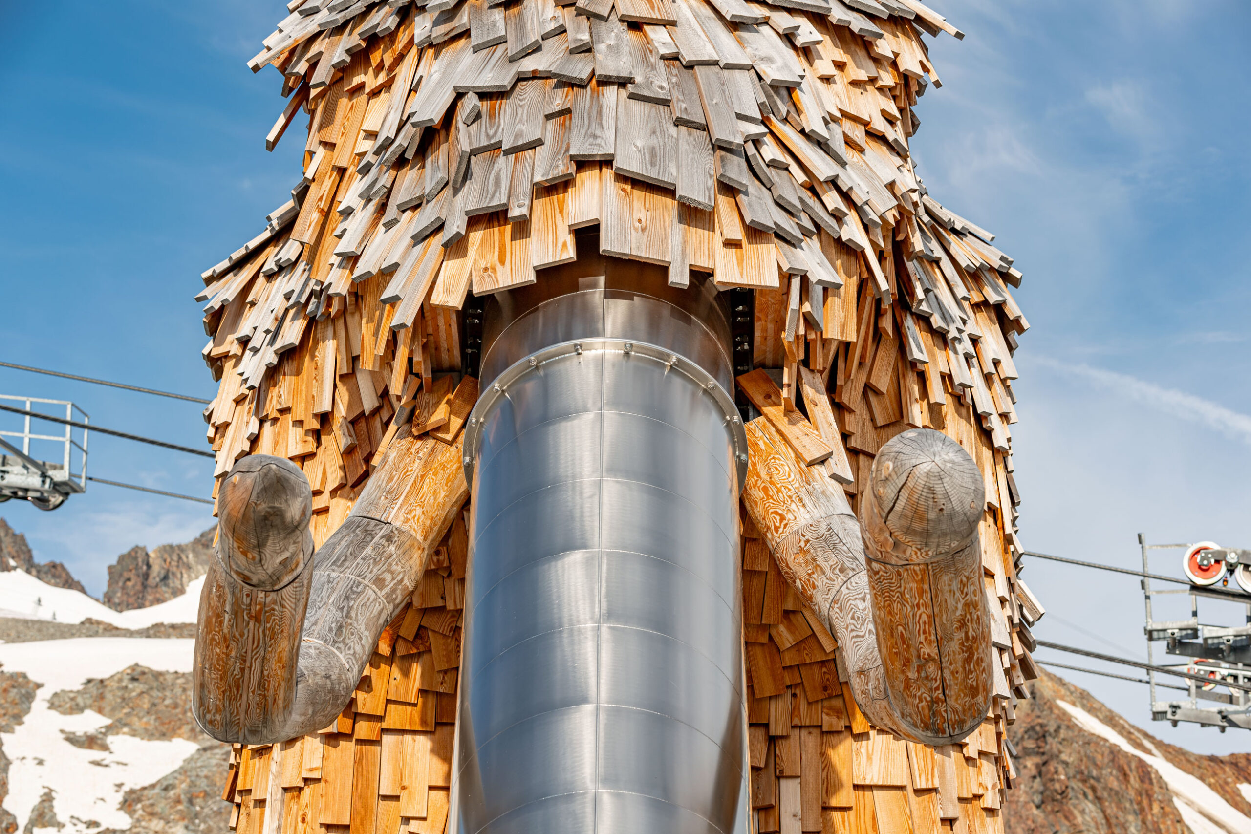 atlantics Edelstahlrutsche Riesen-Mammut Wollie in Neustift im Stubaital am Stubaier Gletscher, Tunnelsrutsche, Spielplatzrutsche