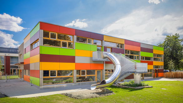 Neu-Ulm-Wileystraße_evakuierung_Kinderhaus-Friedenskirche_198570