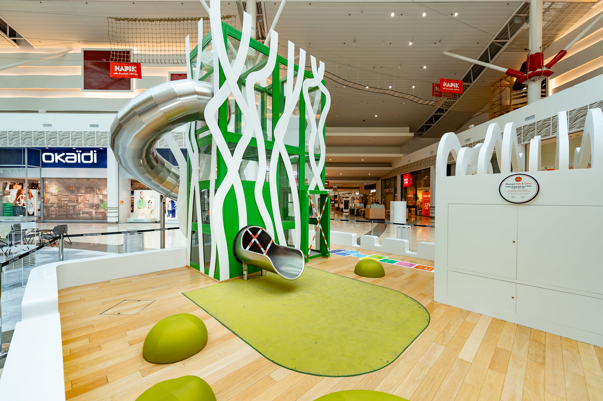atlantics_edelstahlrutschen_einkaufszentrum-aushopping-noyelles_noyelles-godault-frankreich_indoor_198574DSC3911