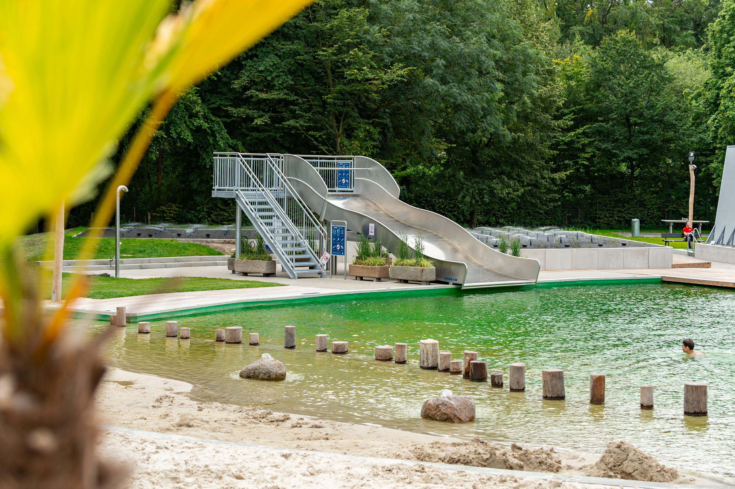 atlantics_edelstahlrutschen_naturbad_ennigerloh-nordrhein-westfalen-_breitwellen_198636_DSC3866