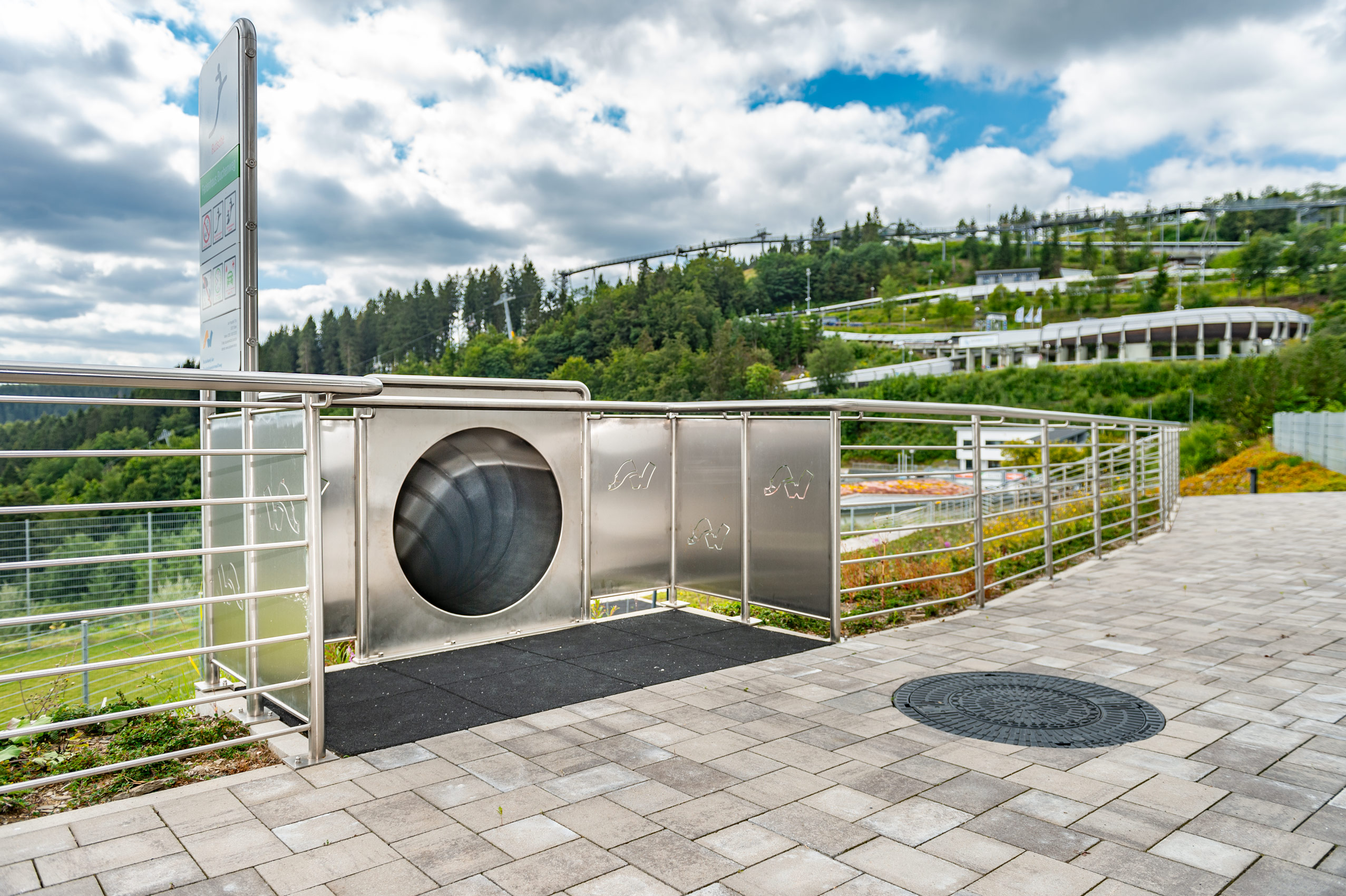 atlantics_edelstahlrutschen_spielplatz_winterberg-nordrhein-westfalen_roehren_198510DSC4246