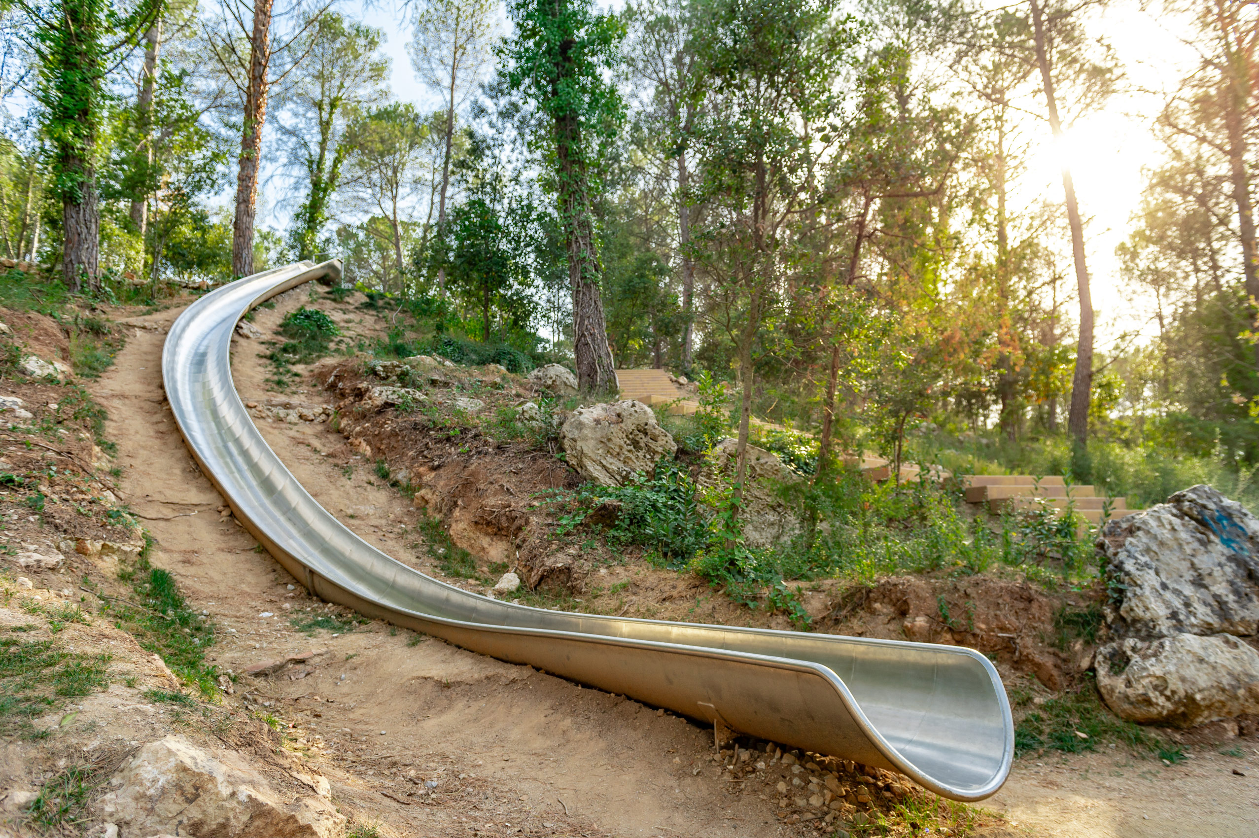 atlantics_edelstahlrutsche_parc-de-la-costeta_begues-spain_hang_188392