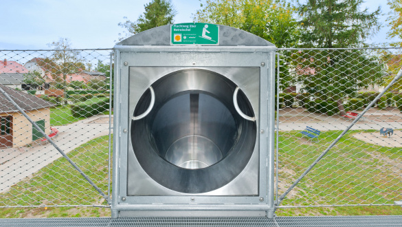 atlantics_edelstahlrutschen_kita-sonnenschein-dargun_evakuierung_tunnel_096861