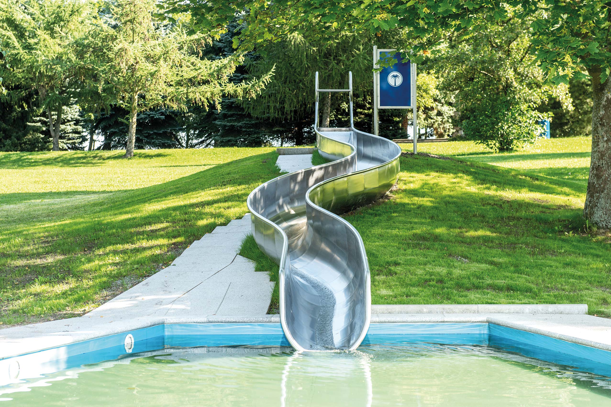 atlantics Edelstahlrutsche am Stausee Rabenstein in Chemnitz in Sachsen, ID 137512, Halbschalenwasserrutsche