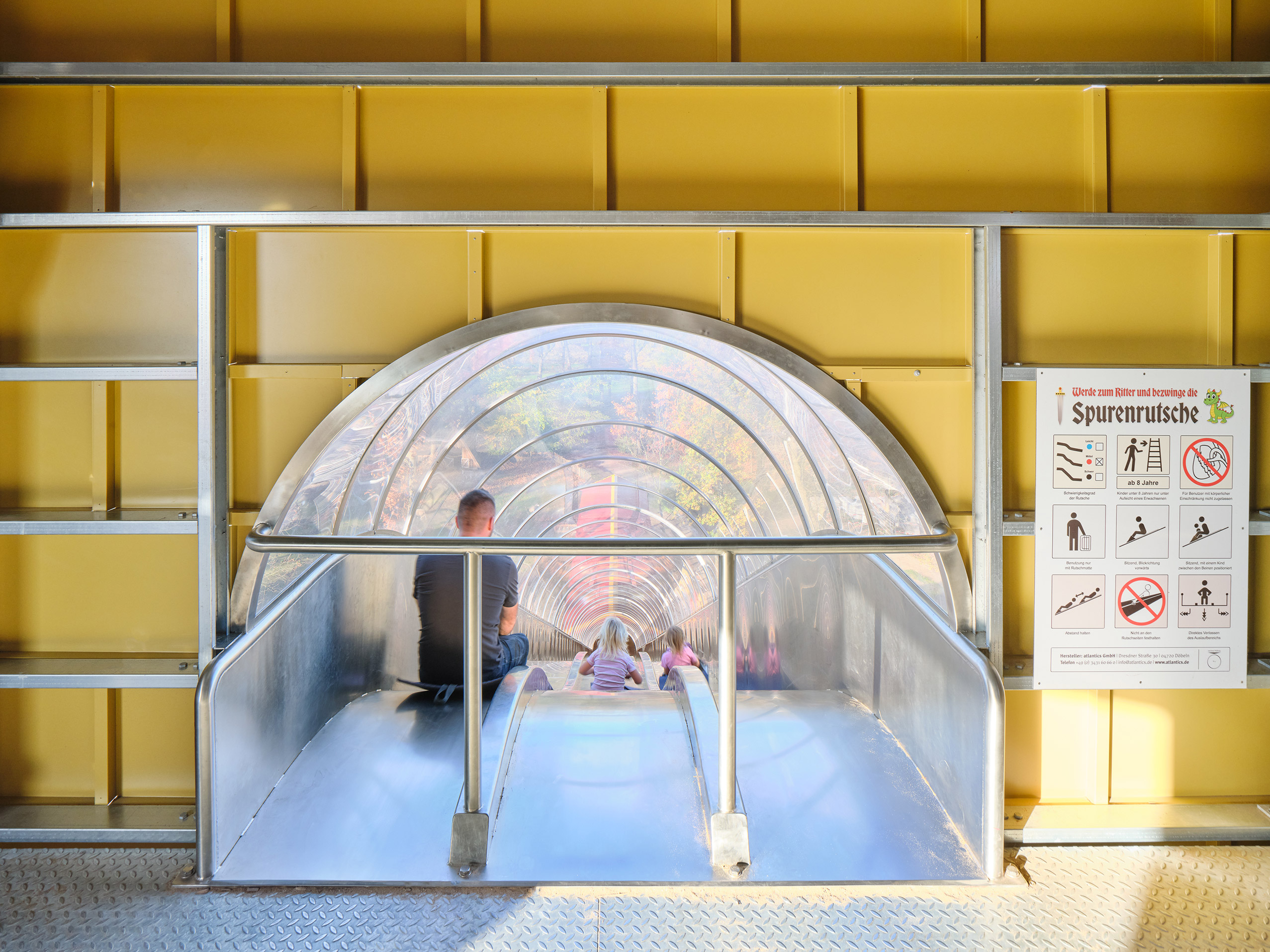 atlantics Edelstahlrutschen am Rutschenturm im Freizeitpark Wildpark Frankenhof in Reken