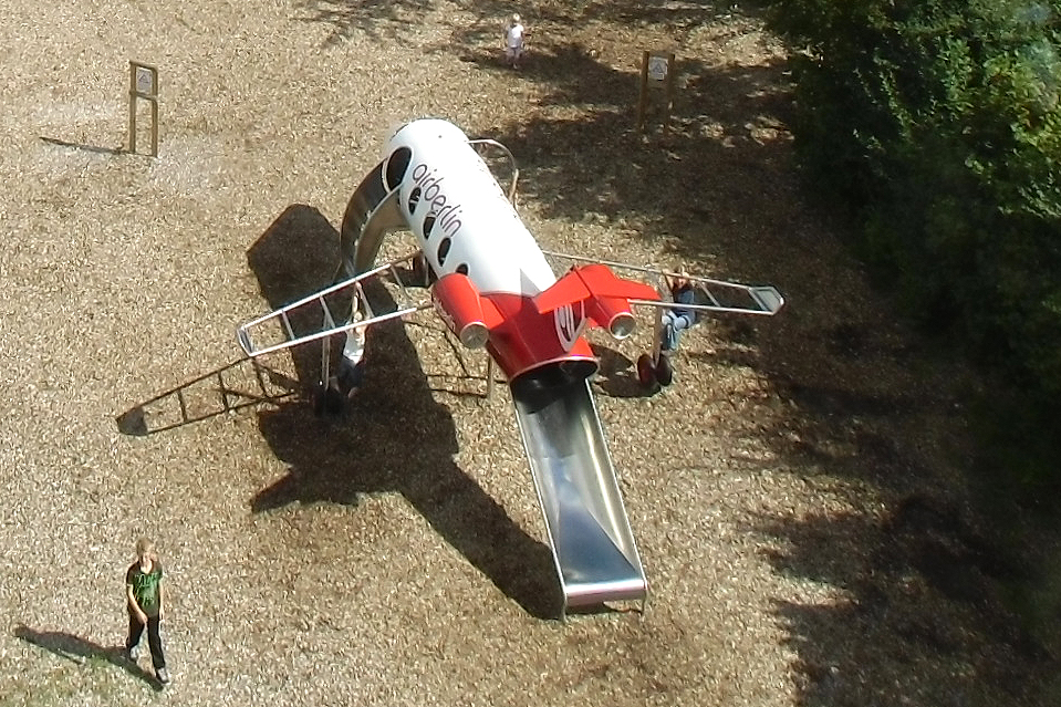 atlantics Spezialprodukt: Spielflugzeug Jetliner ATL2000 im Freizeitpark IRRLAND in Kevelaer