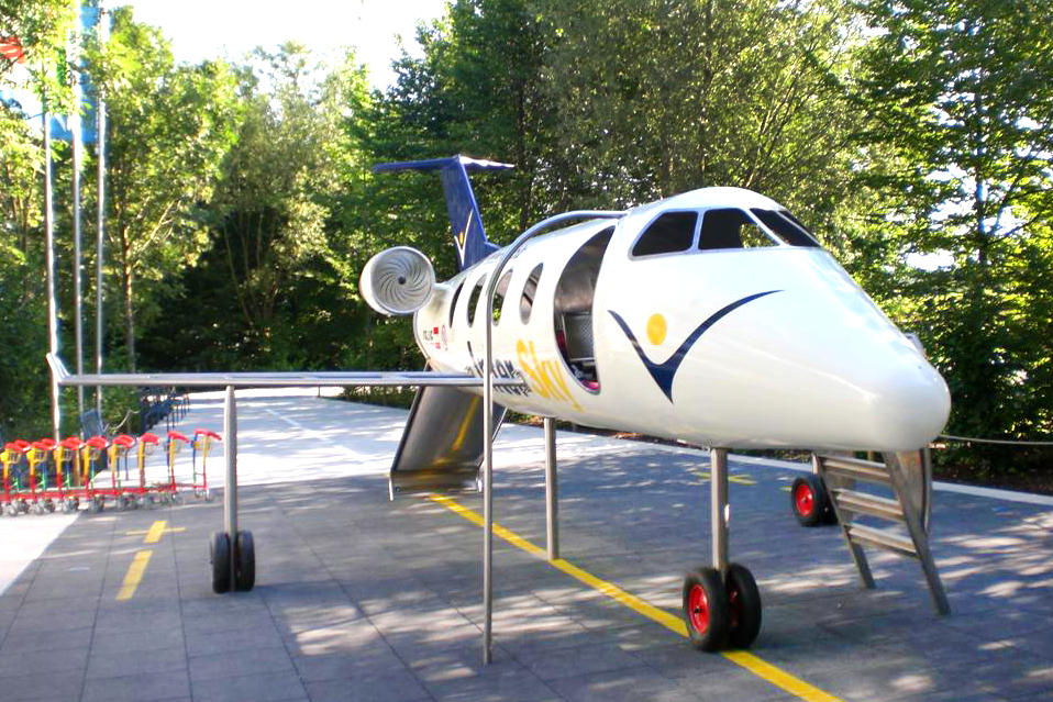 atlantics Spezialprodukt: Spielflugzeug Jetliner ATL2000 im Ravensburger Spieleland Meckenbeuren