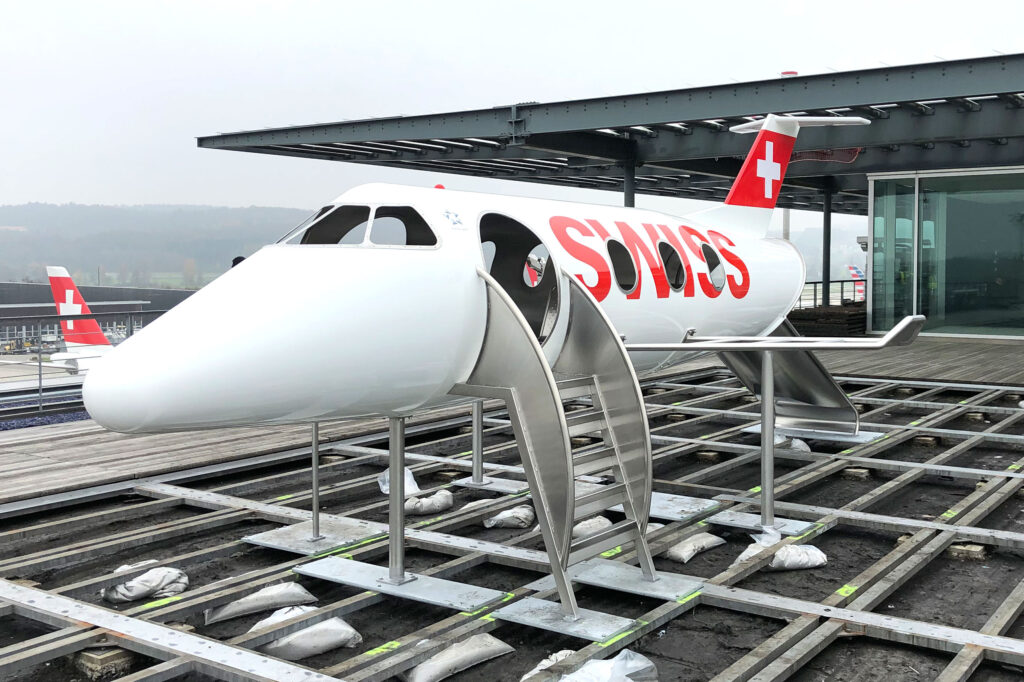 Produit spécial atlantics : Avion de jeu Jetliner ATL2000 à l’aéroport de Zurich